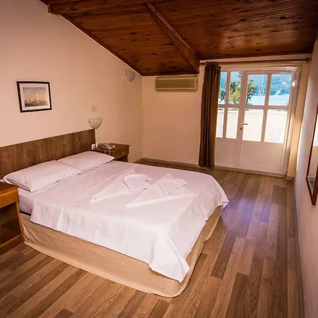 Levent 2* フェティエ