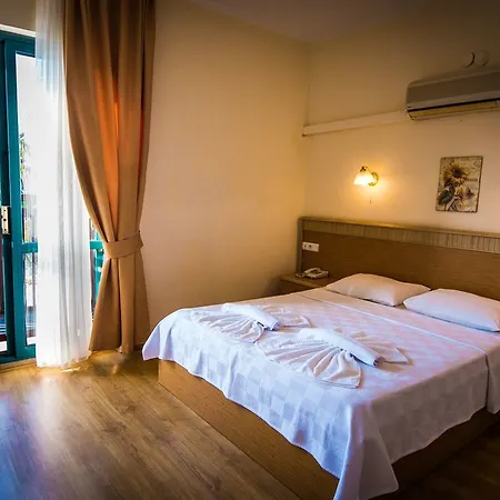 Hotel Levent 2*